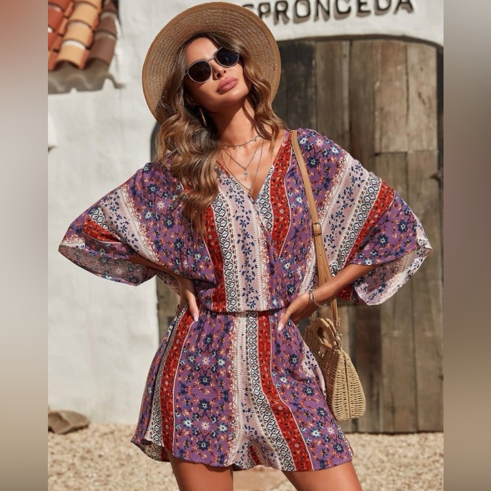Floral Print Surplice Neck Batwing Sleeve Romper